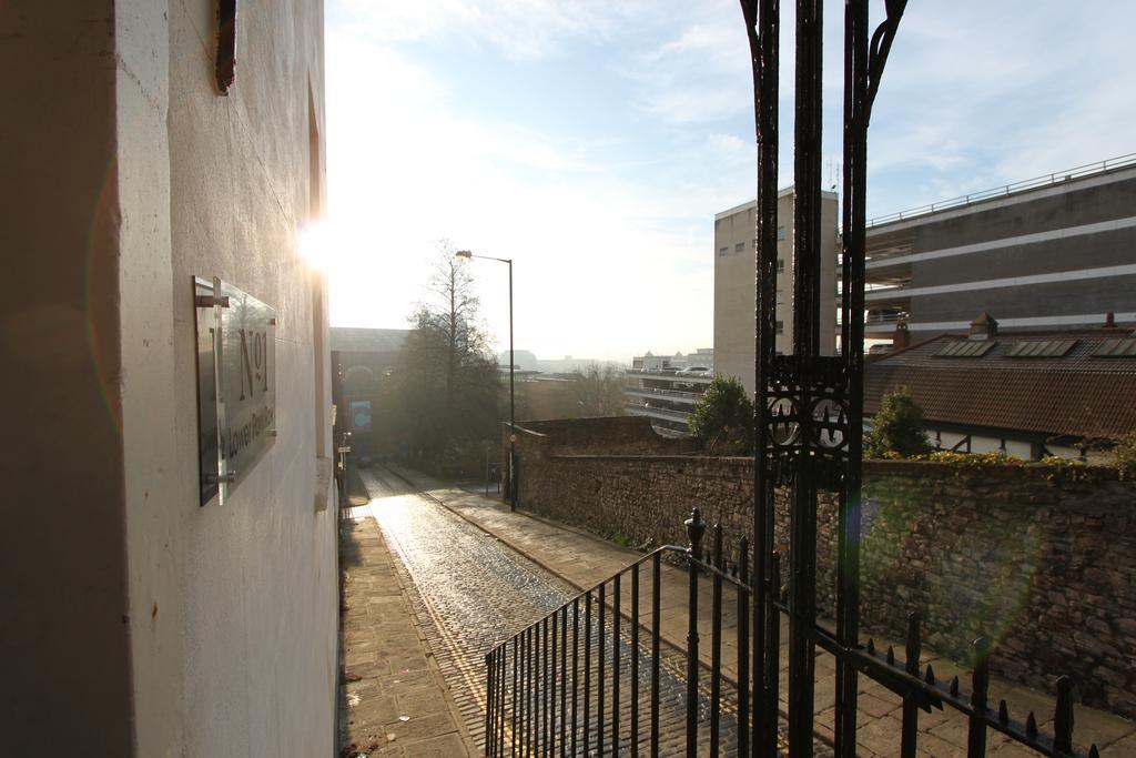 Number 1 Park Apartments Bristol Dış mekan fotoğraf